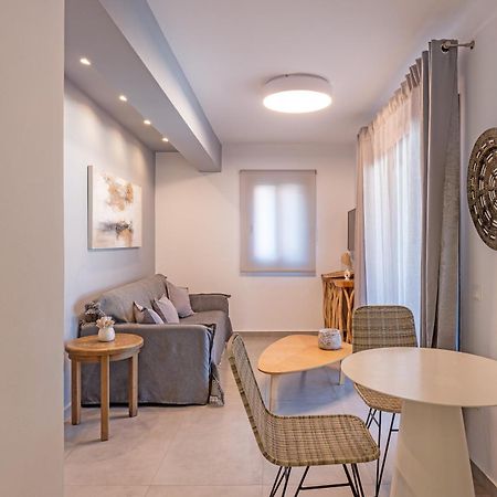 Апартаменты Brand New Flat Near De Bosset Bridge, Argostoli Экстерьер фото