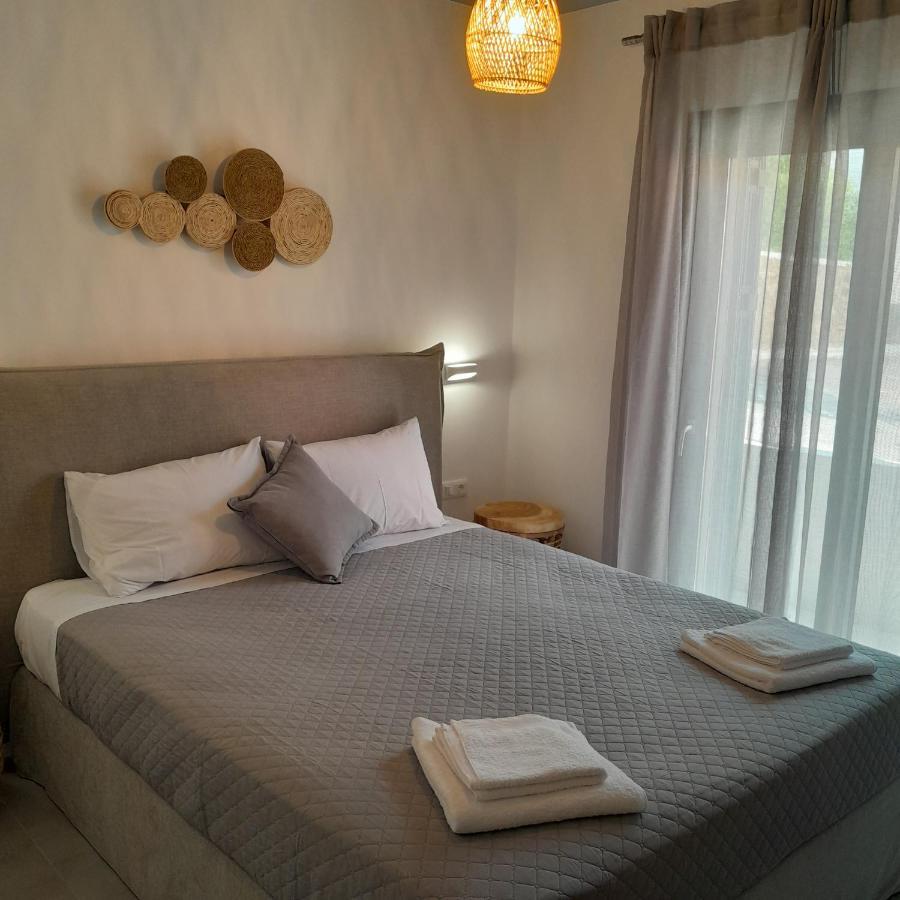 Апартаменты Brand New Flat Near De Bosset Bridge, Argostoli Экстерьер фото