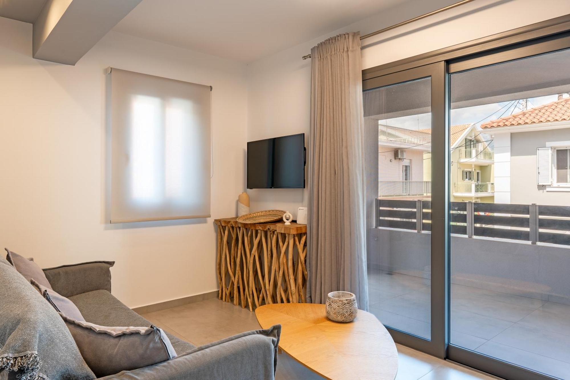 Апартаменты Brand New Flat Near De Bosset Bridge, Argostoli Экстерьер фото